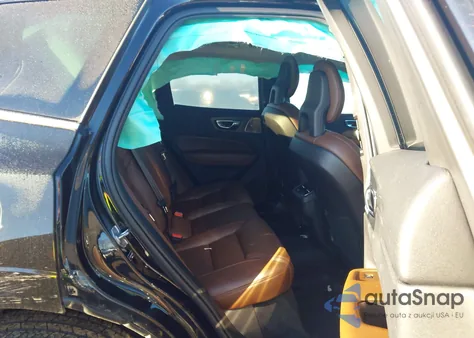 2018 Volvo Xc60 T6 Inscription from USA, damaged, VIN LYVA22RL5JB082884